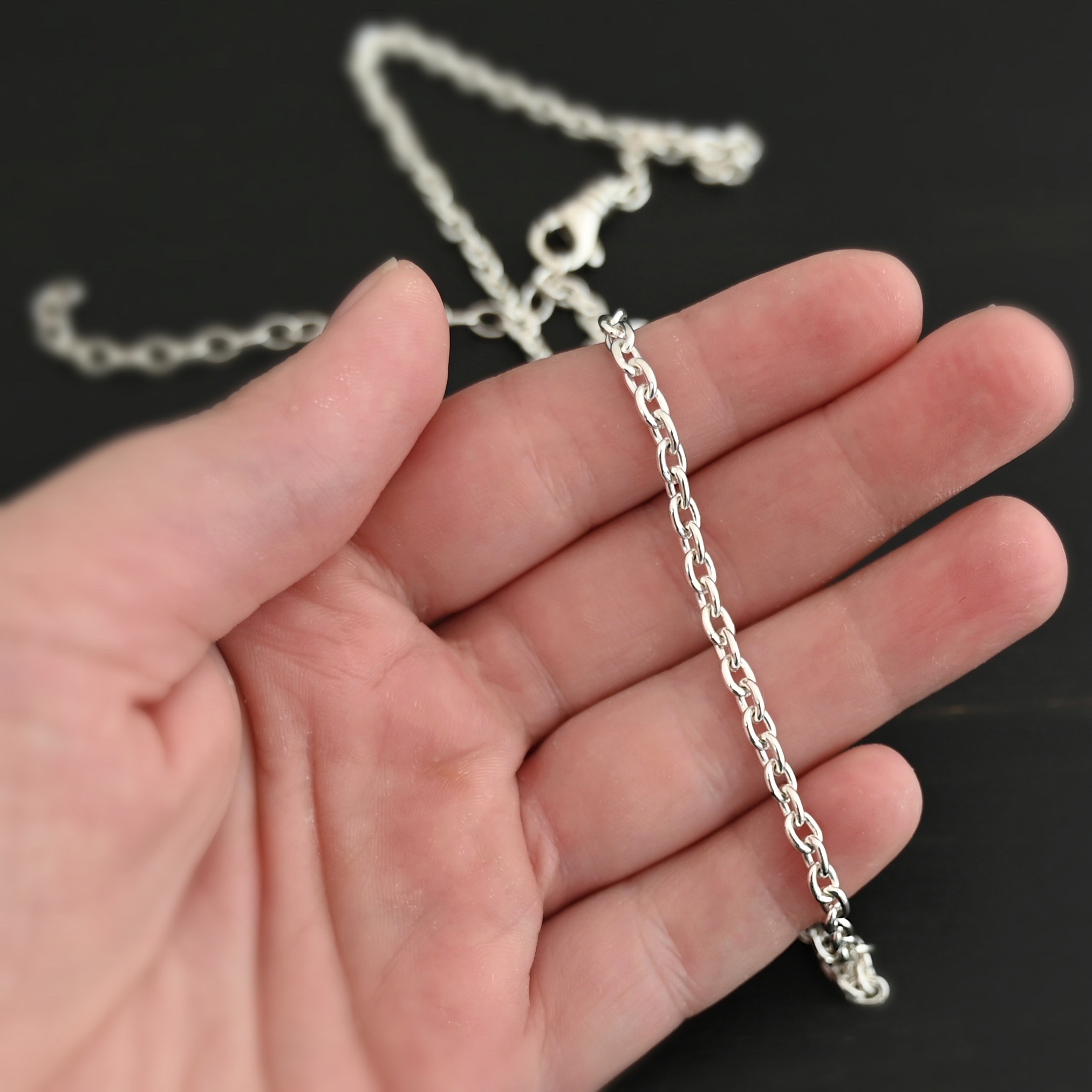 Sterling Silver Lauren Chain - Shiny shown in hand