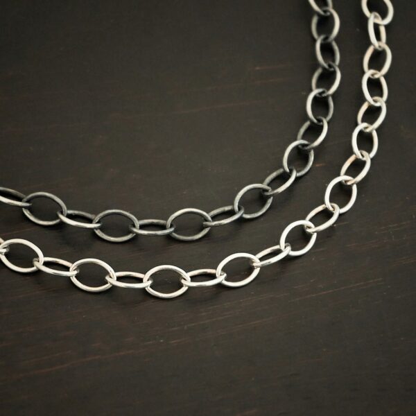 Sterling Silver shiny & oxidized Willow Chain on dark background
