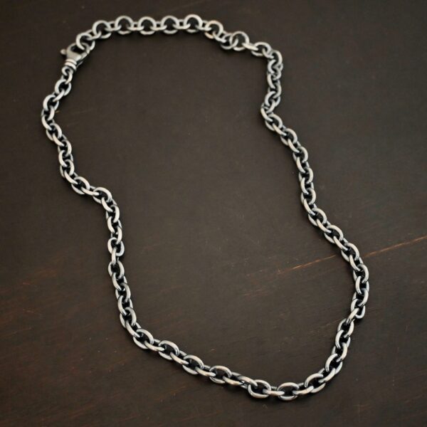 Sterling Silver Georgia XXL chain shown oxidized on dark background