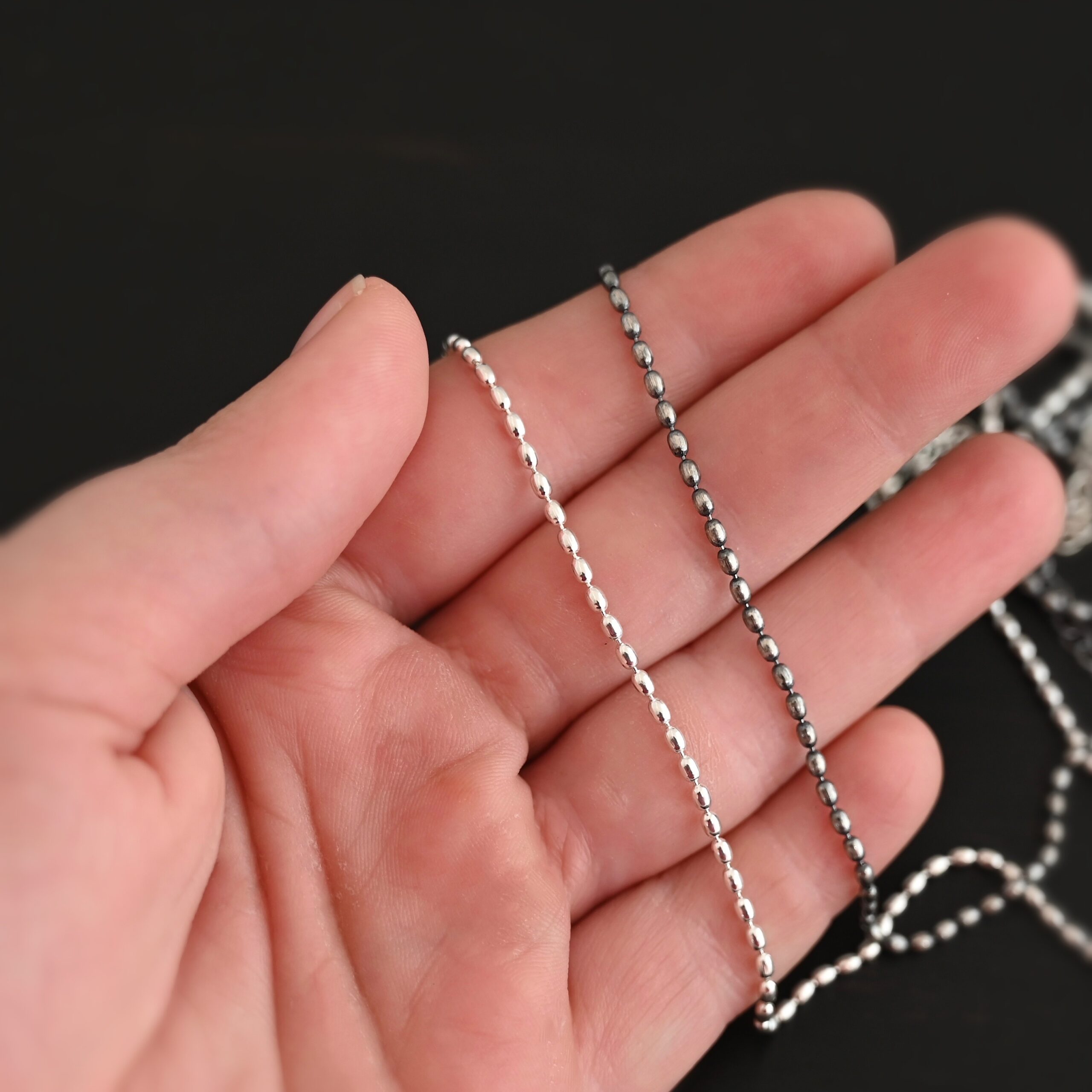 Bryn Beaded Chain - 1.5mm shiny and oxidized shown in hand