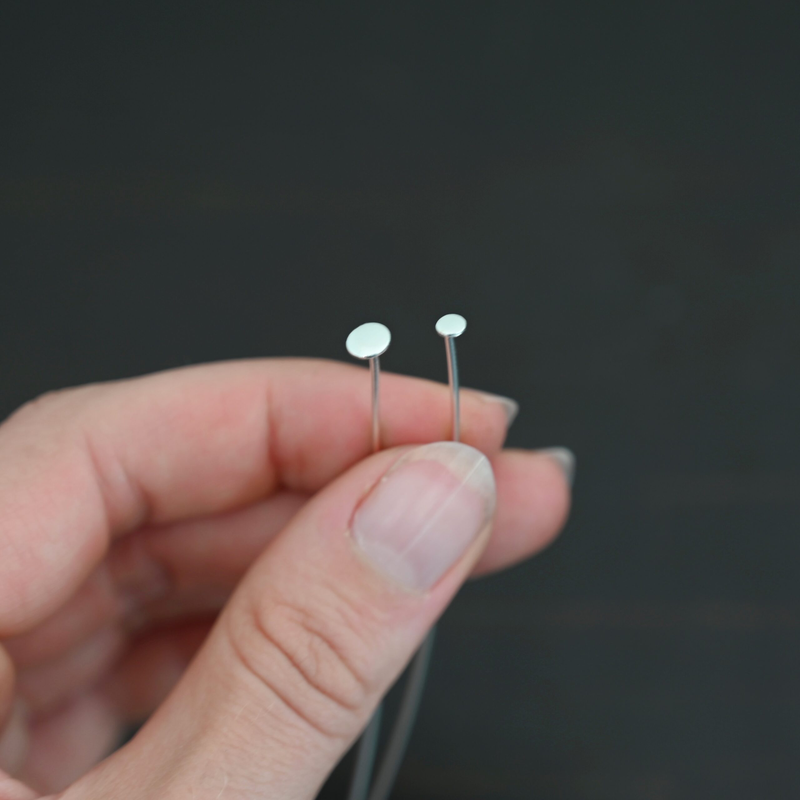 Nail Headpins shiny shown in hand