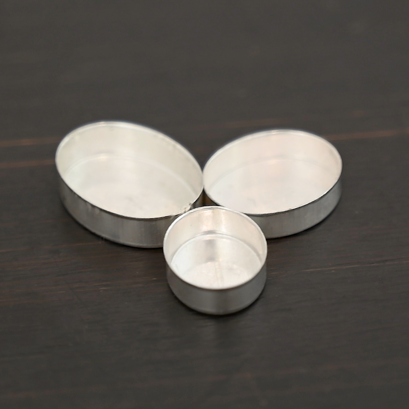 Tall Wall Oval Bezel Cup - shiny shown on dark background