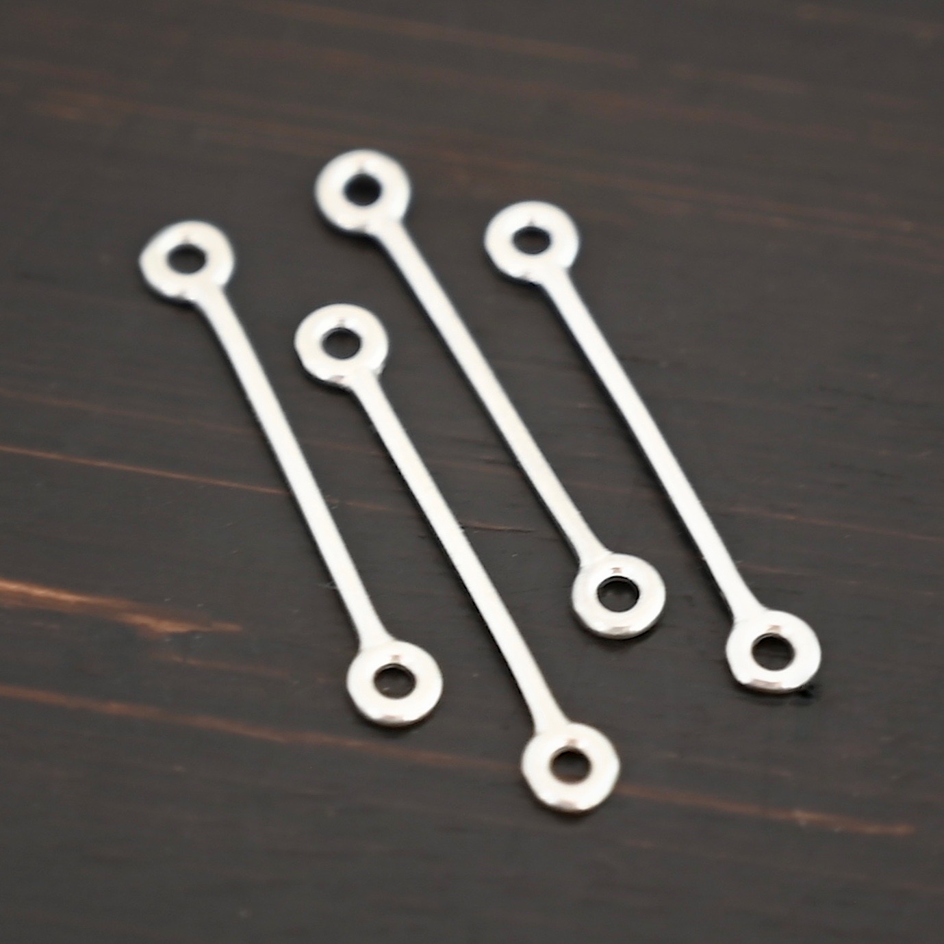 Stick Loop - Shiny Stick Loop - Shiny shown on dark background