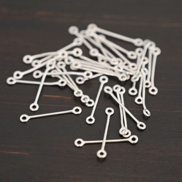 Stick Loop - Shiny shown on dark background
