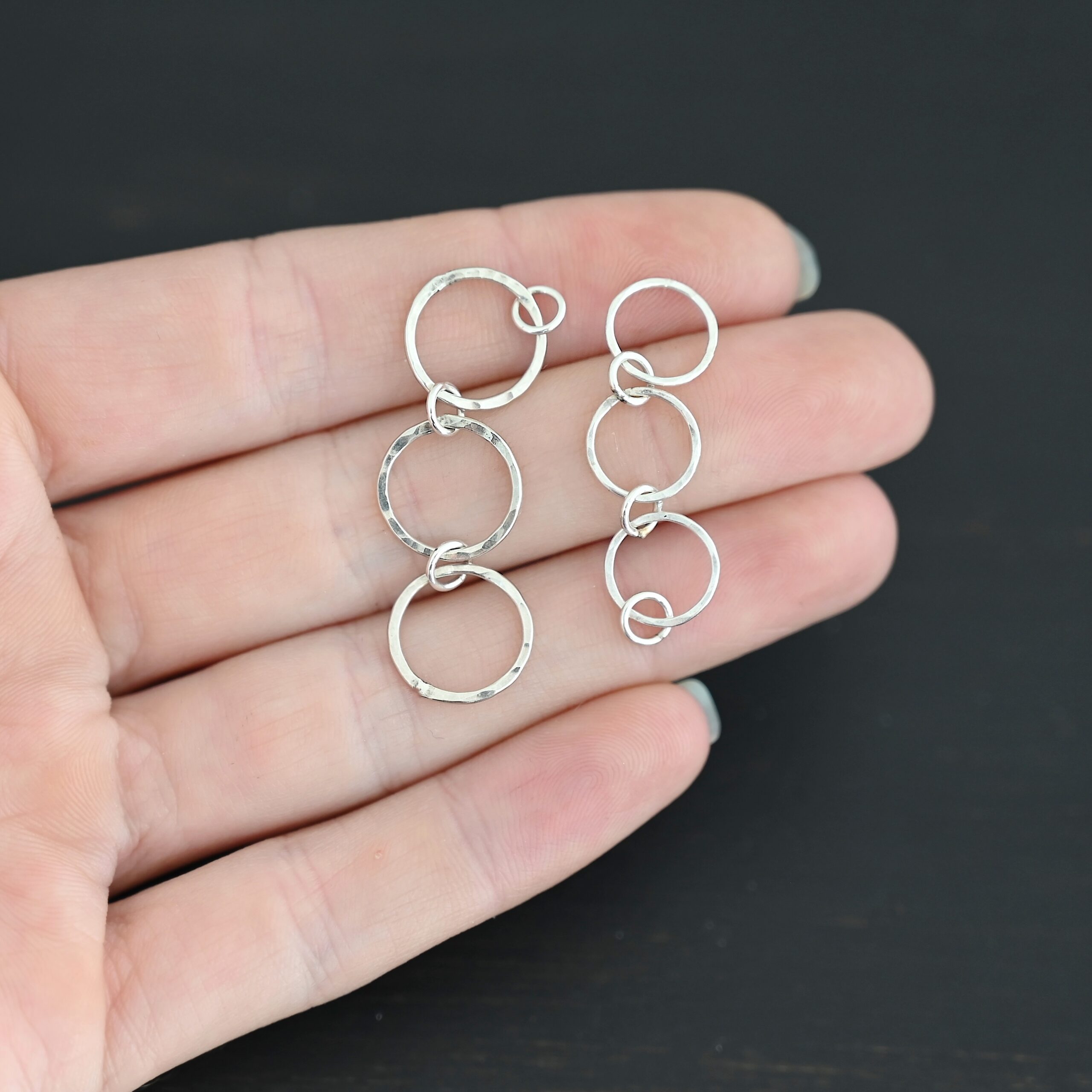 Elliot Hammered Bracelet Extension - shiny Elliot Hammered Bracelet Extension - shiny shown in hand