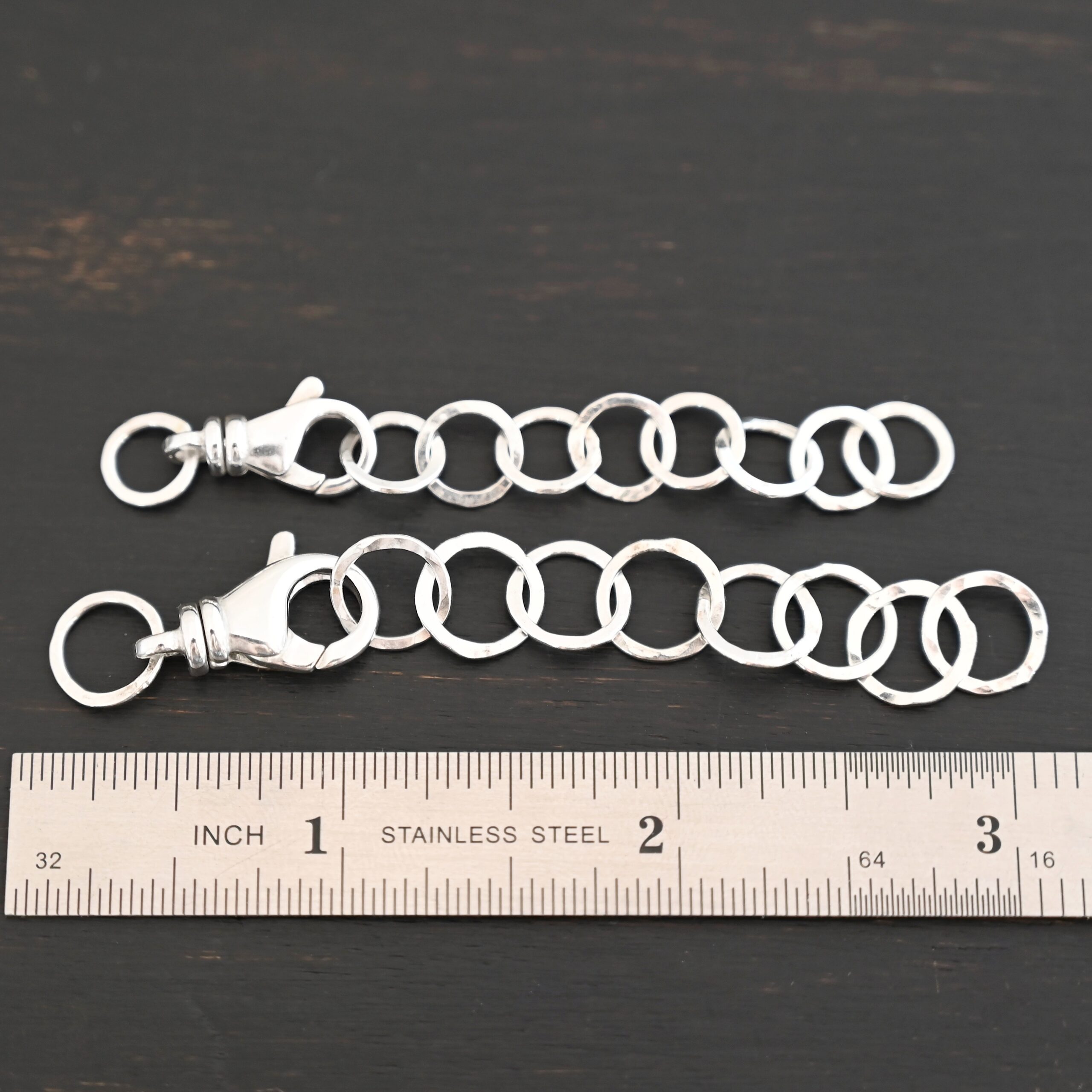 Eddie Extension - shiny shown by ruler