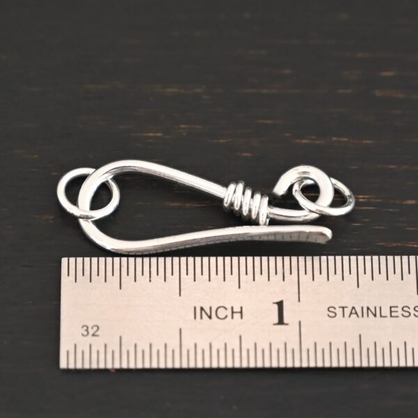 Hannah Clasp - shiny shown by ruler