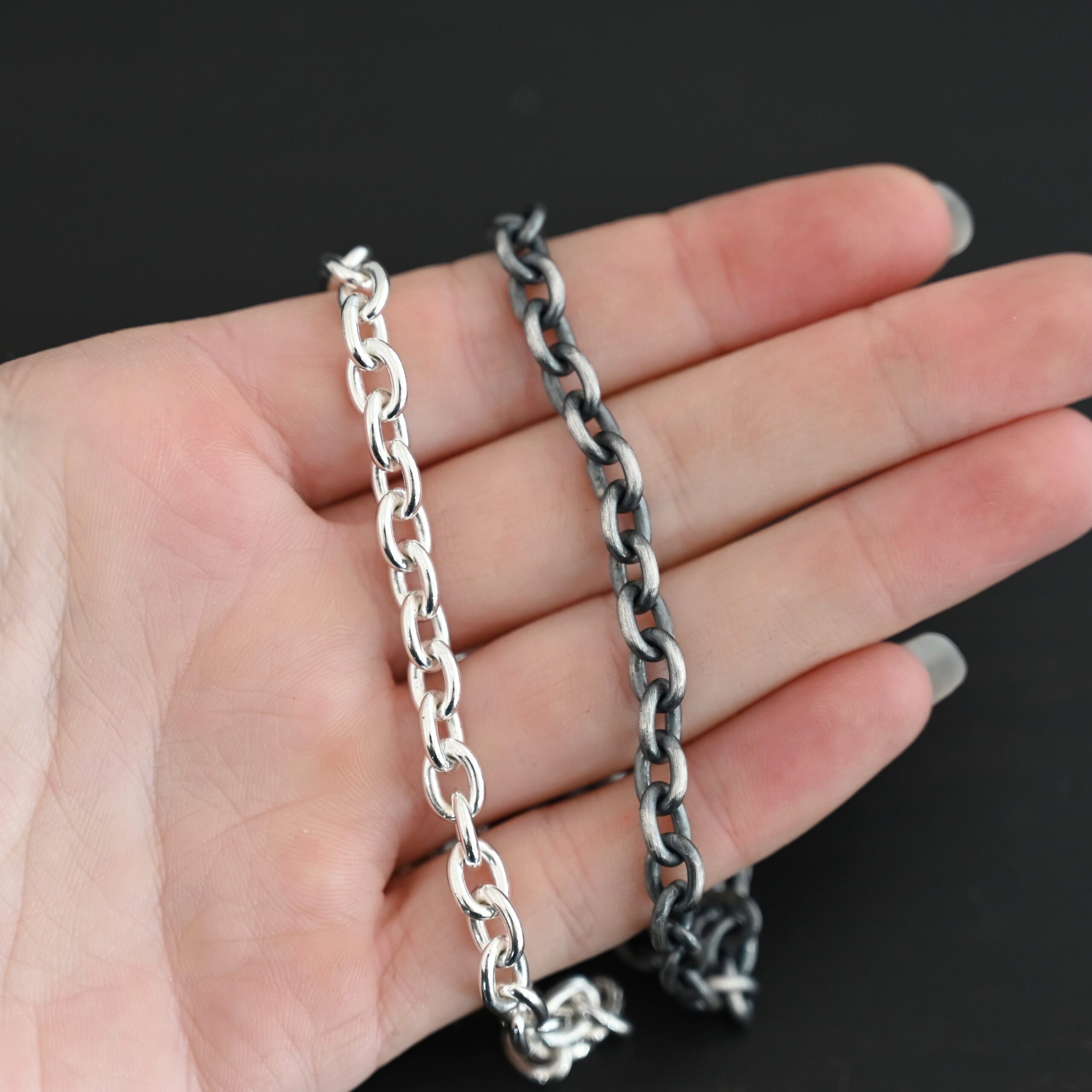 Georgia Chain shiny & oxidized shown in hand