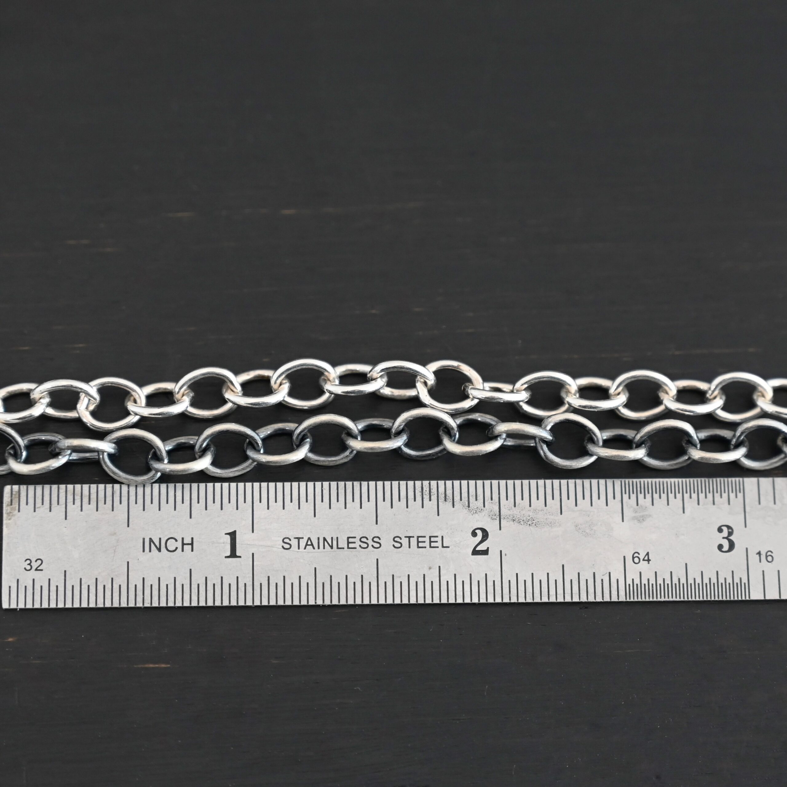Jay Chain oxidized & shiny shown by ruler