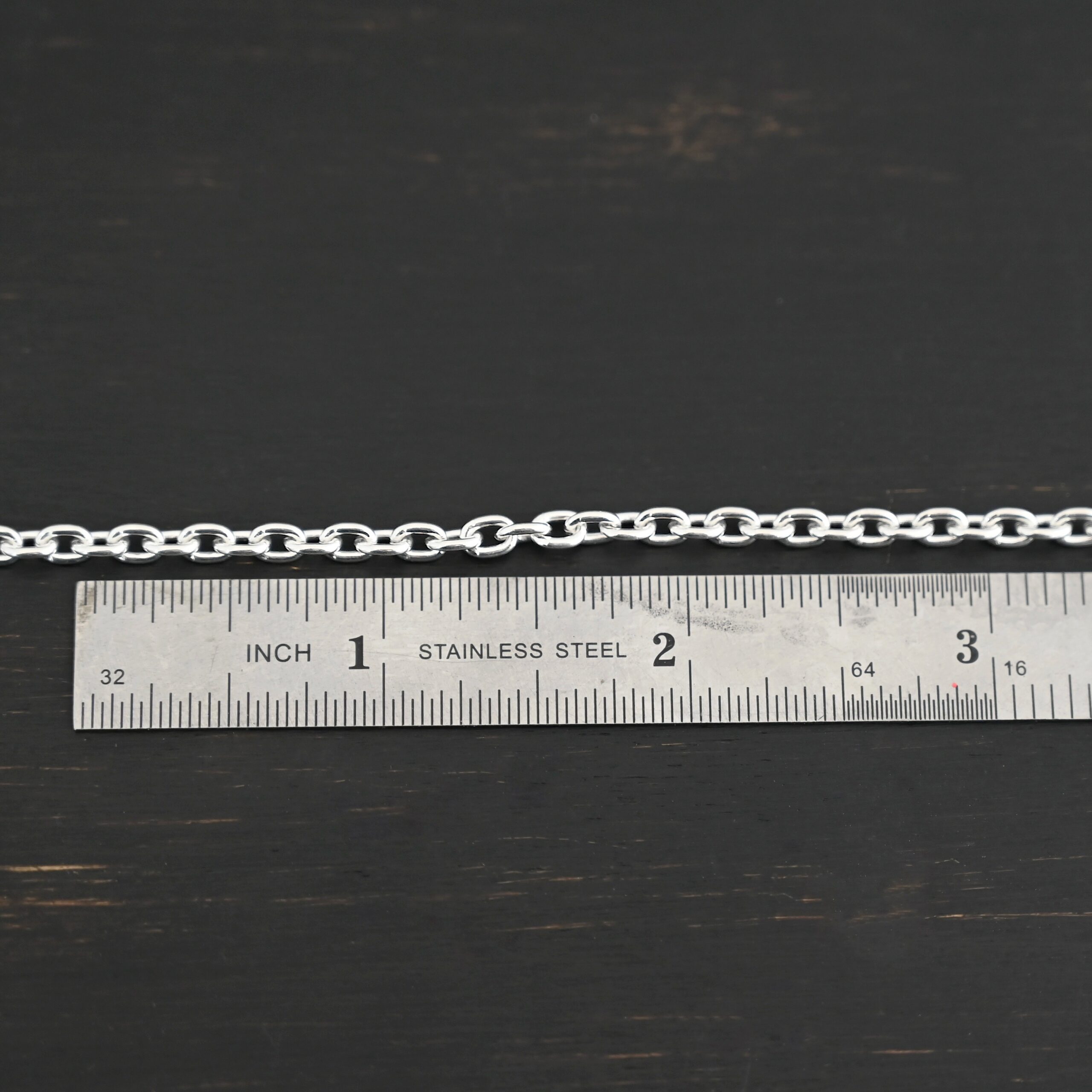 Lauren Chain shiny shown by ruler