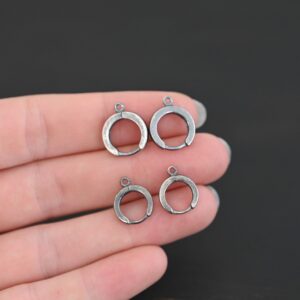 Sterling Silver Huggie Hoops – Winifred