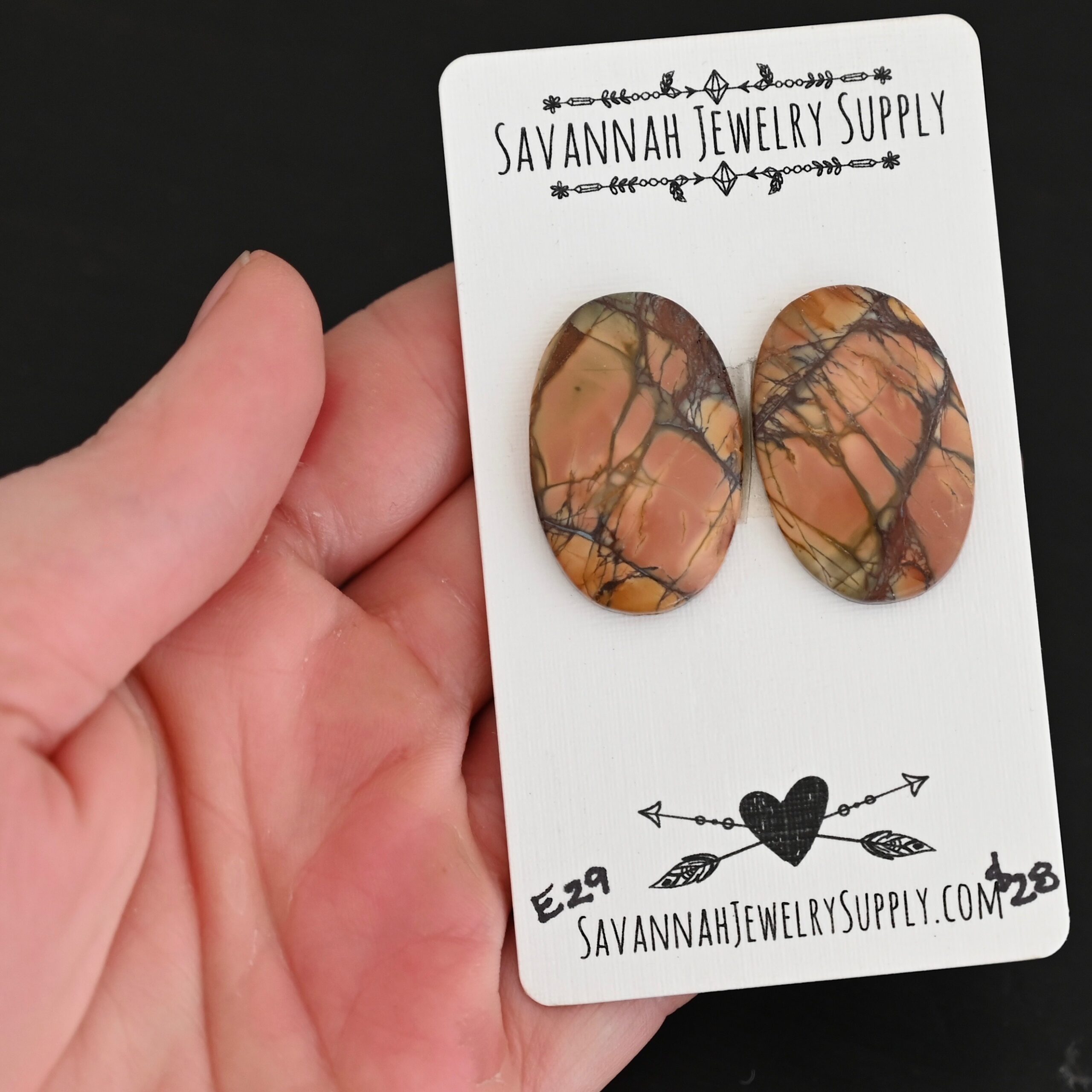 E29 Cherry Creek Jasper shown in hand