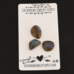 Labradorite Cabochon Parcel – Colorado River